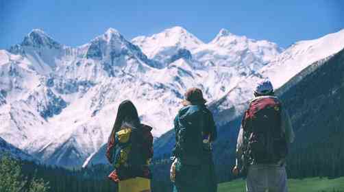 天山徒步需要注意什么？穿越天山最美路线