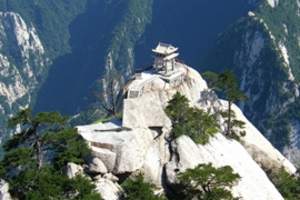 西安景点华山一日游 华山景点距离西安多远 西安华山在哪个区